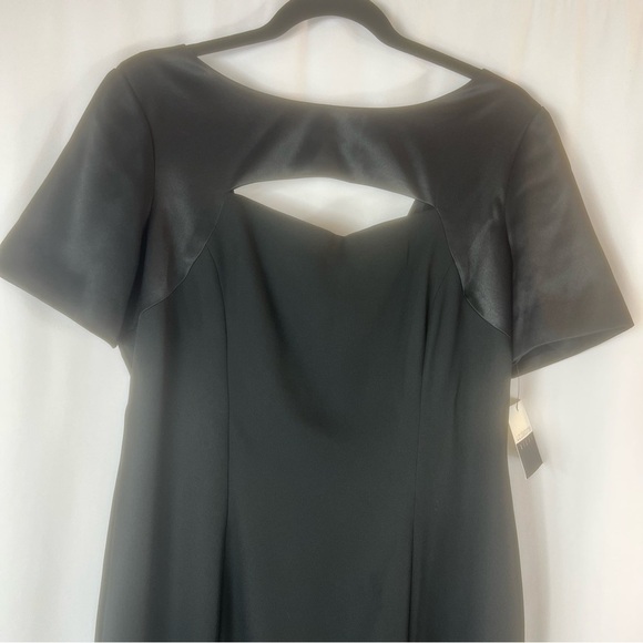 NWT Liz Claiborne Night black dress Size:10
100% polyester mother of the bride - Picture 2 of 14